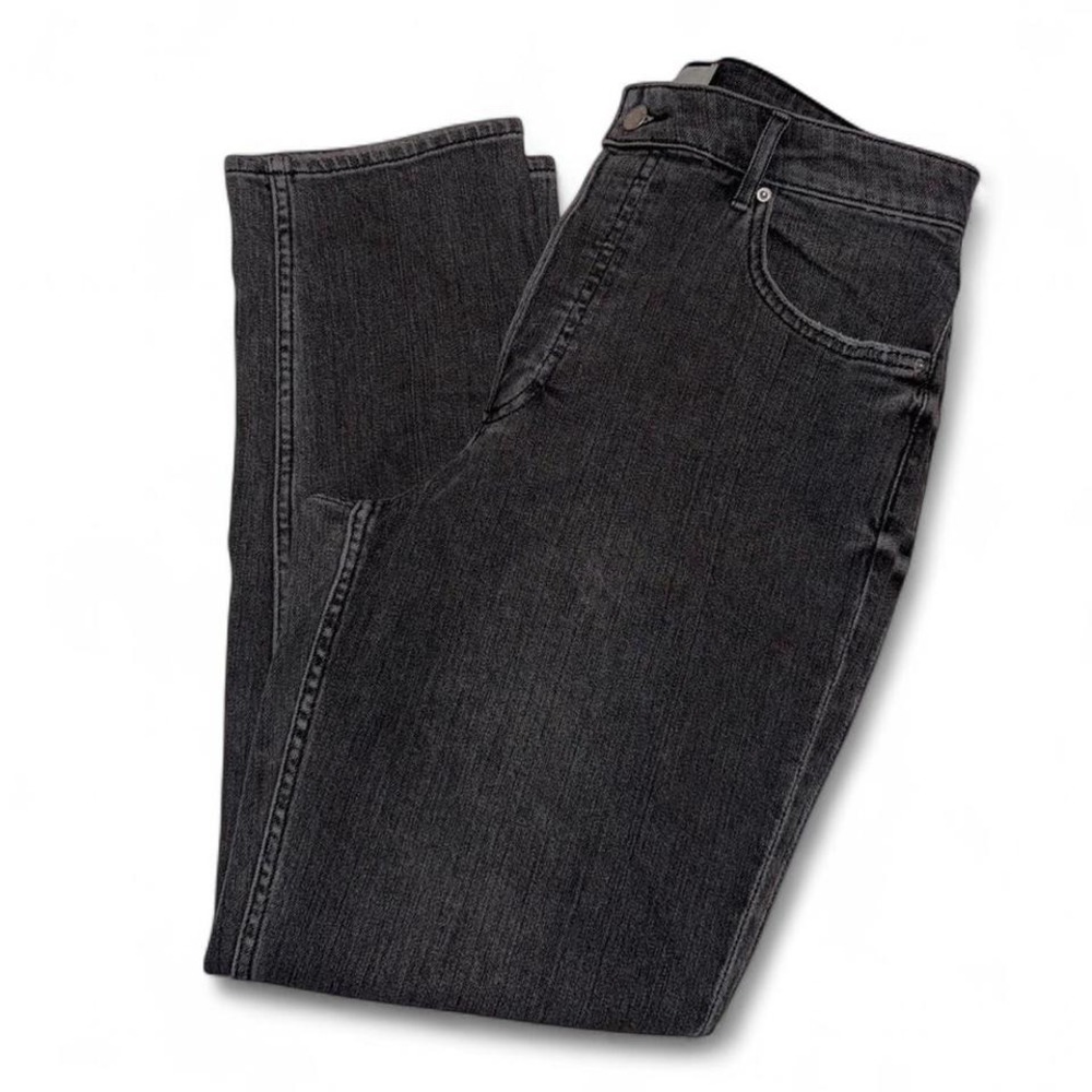 ✨ H&M Straight Leg Jeans🛍️